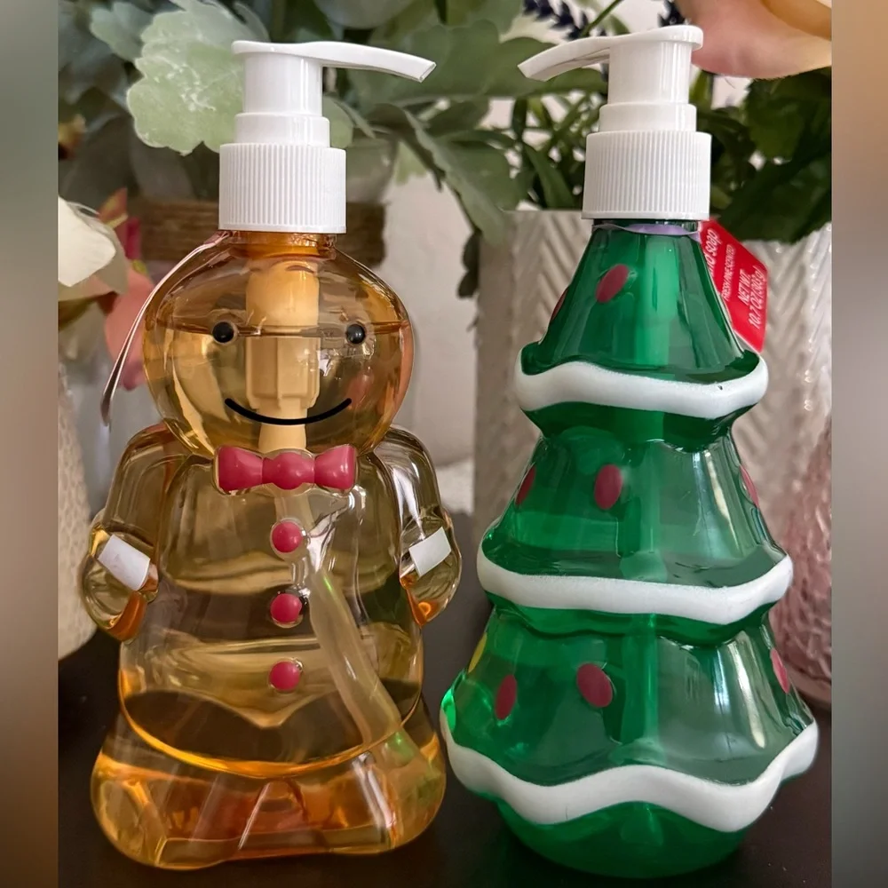 🆕🎄 CHRISTMAS LIMITED EDITION HAND SOAP SET. CINNAMON GINGERBREAD & FRESH PINE.